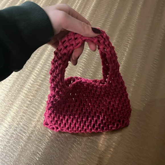 NEW Pink Crochet Beach Bag - Picture 2 of 4